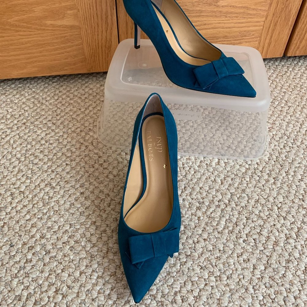 TALBOTS - Erica Bow Detail Pump - NEW, No Box